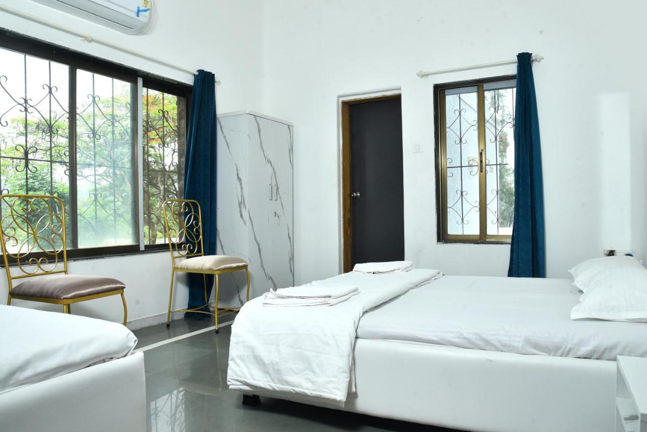 Whispering Woods Villa And Eco Farms โลนาวาลา ภายนอก รูปภาพ